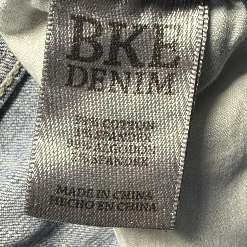 BKE Aiden Boot fit Jeans Mens 31x32 Blue Light Wash Distressed Stretch Denim